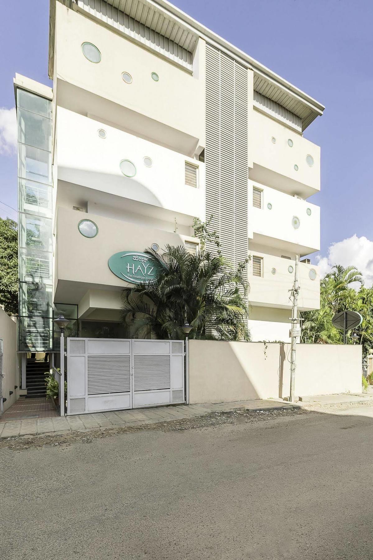 Mayflower Hayz Boutique บังกาลอร์ ภายนอก รูปภาพ